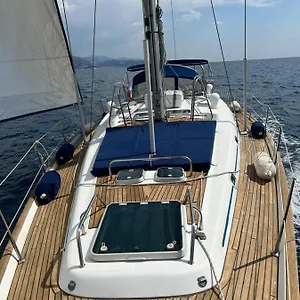  Botel La Vela Di Nello&carmen Italia